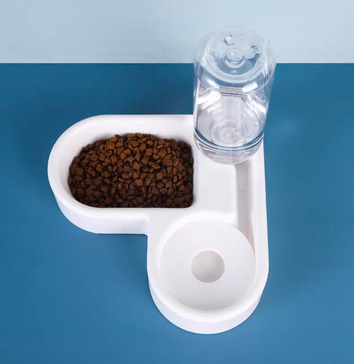 Pet Feeding Bowl with Automatic Water Dispenser  2-in-1